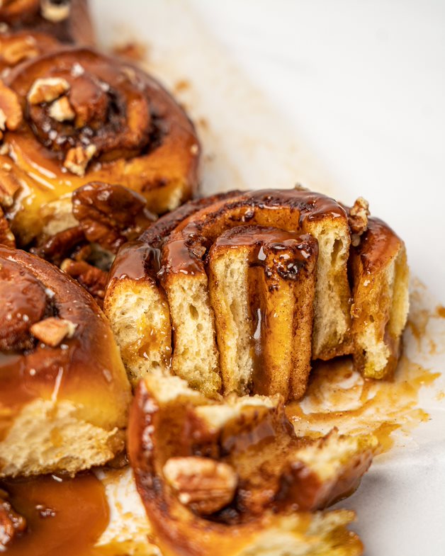Sticky Pecan Cinnamon Rolls